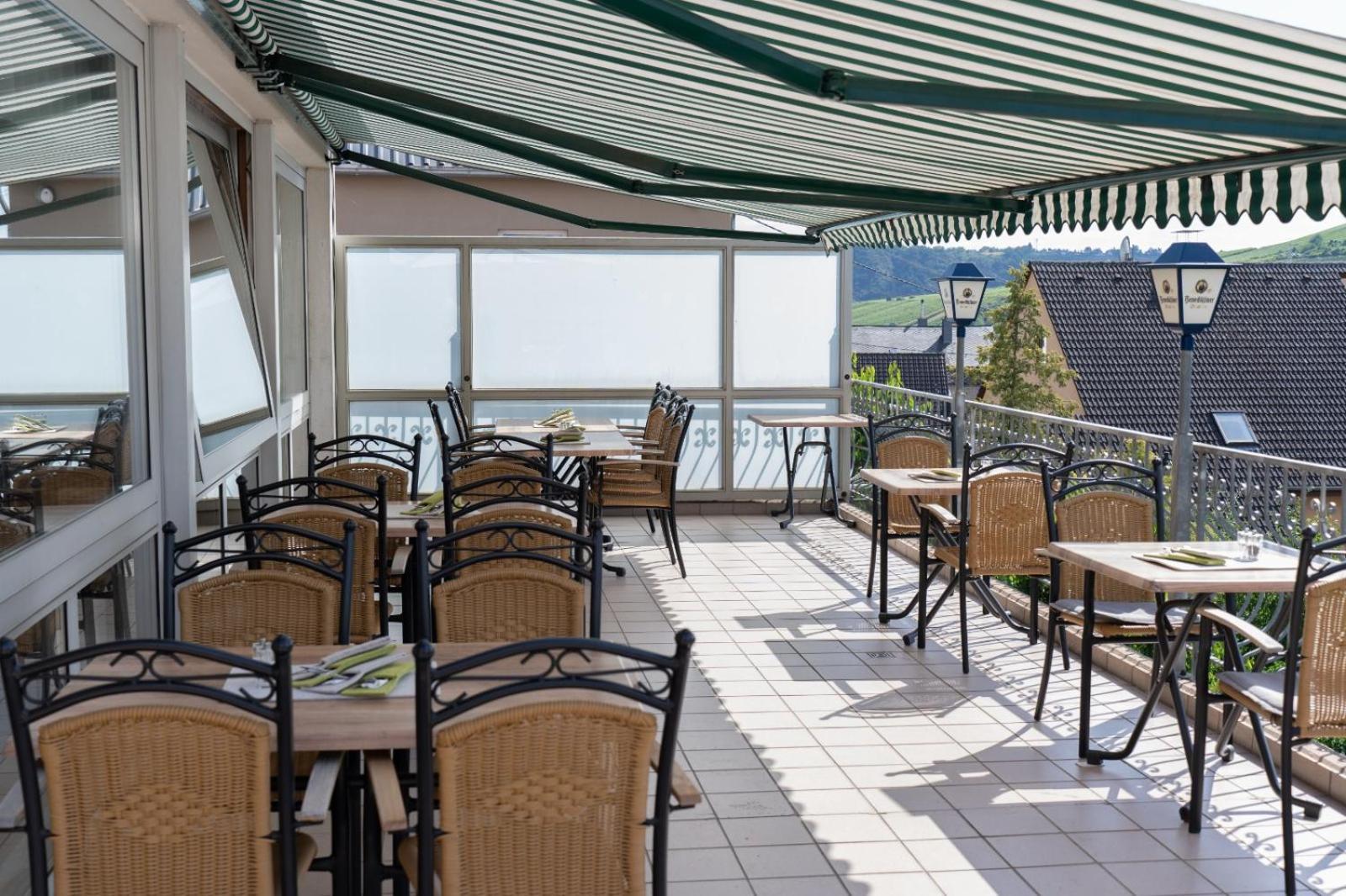 Hotel Restaurant Moselblick Wintrich Exteriér fotografie